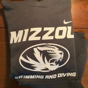 Women’s Nike Mizzou Swimming And Diving Hoodie - size Small